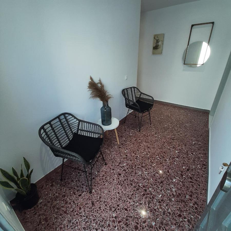 Flora Rooms & Apartments ناوسا المظهر الخارجي الصورة